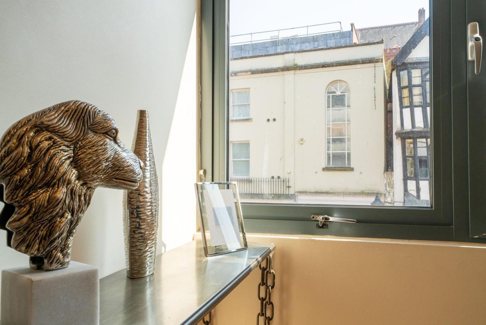 Vibrant Old 2br - Full Kitchen Wifi Apartamento *