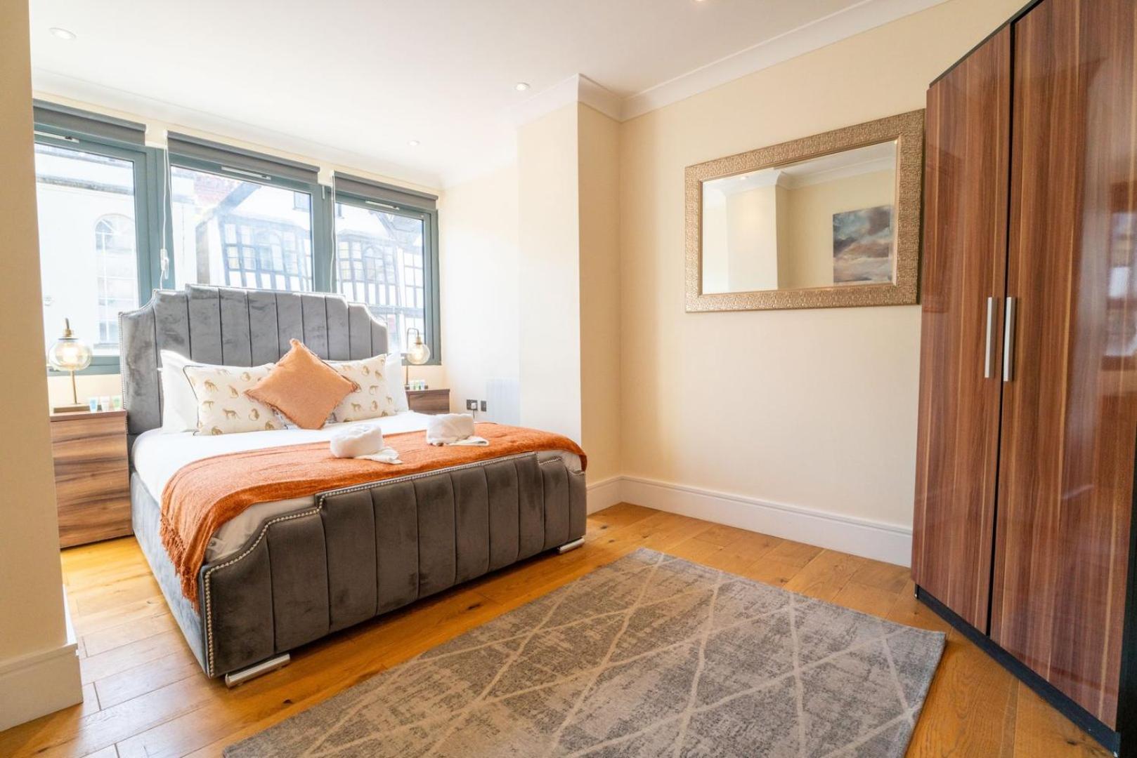Apartamento Vibrant Old 2br - Full Kitchen Wifi *